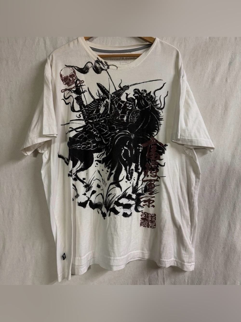 Marc Ecko Men’s XXL White Samurai Graphic Print Cotton Knit Crew Neck T-Shirt
